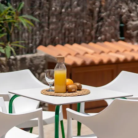 Appartement Holidays Tinamar Ii